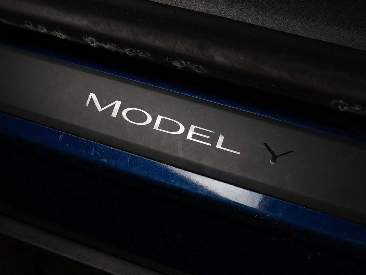 2021 Tesla Model Y LONG RANGE | FSD | DUAL MOTOR Photo