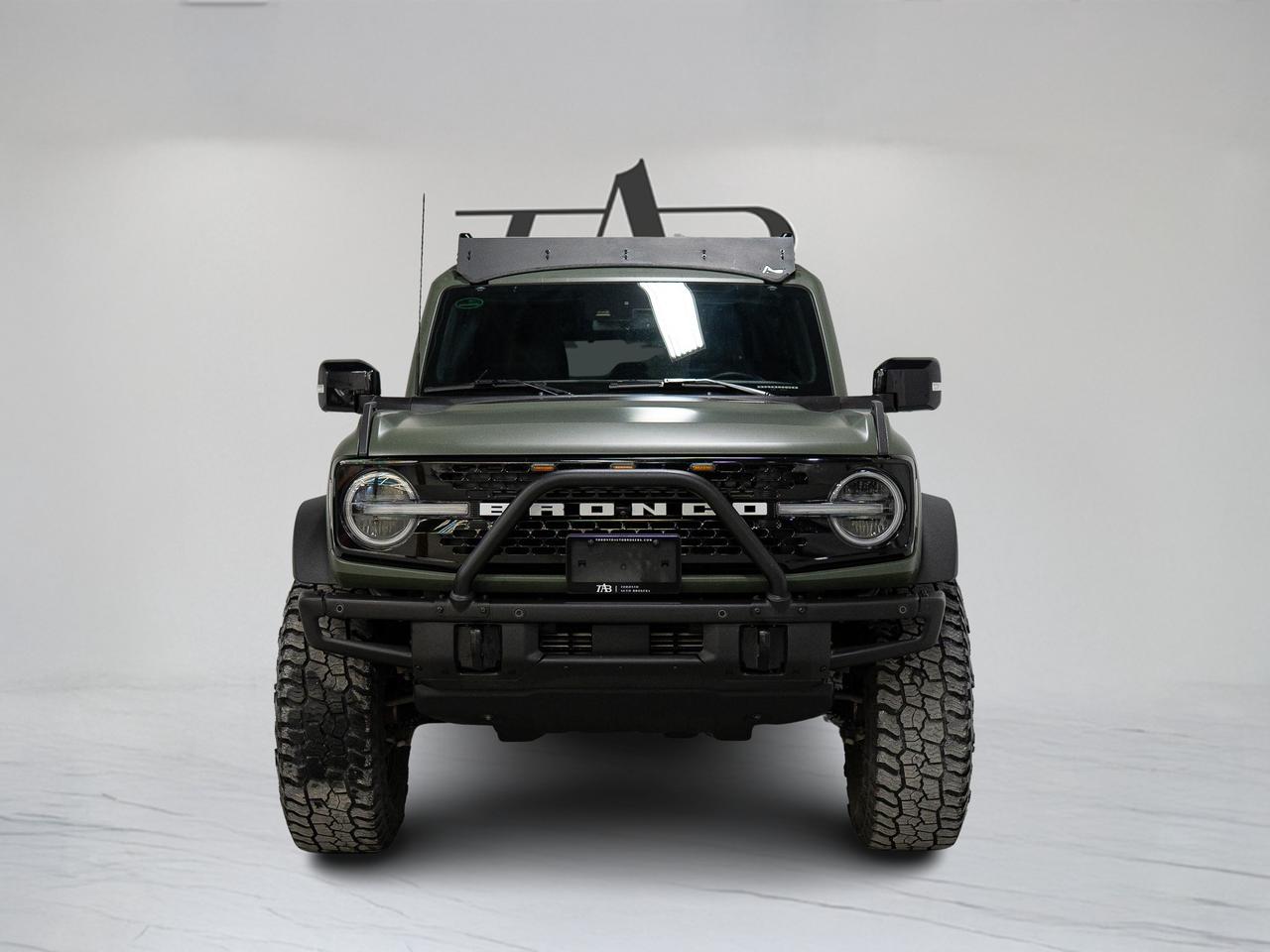 2021 Ford Bronco WILDTRAK | MATTE GREEN | HIGH & LUX PKG Photo