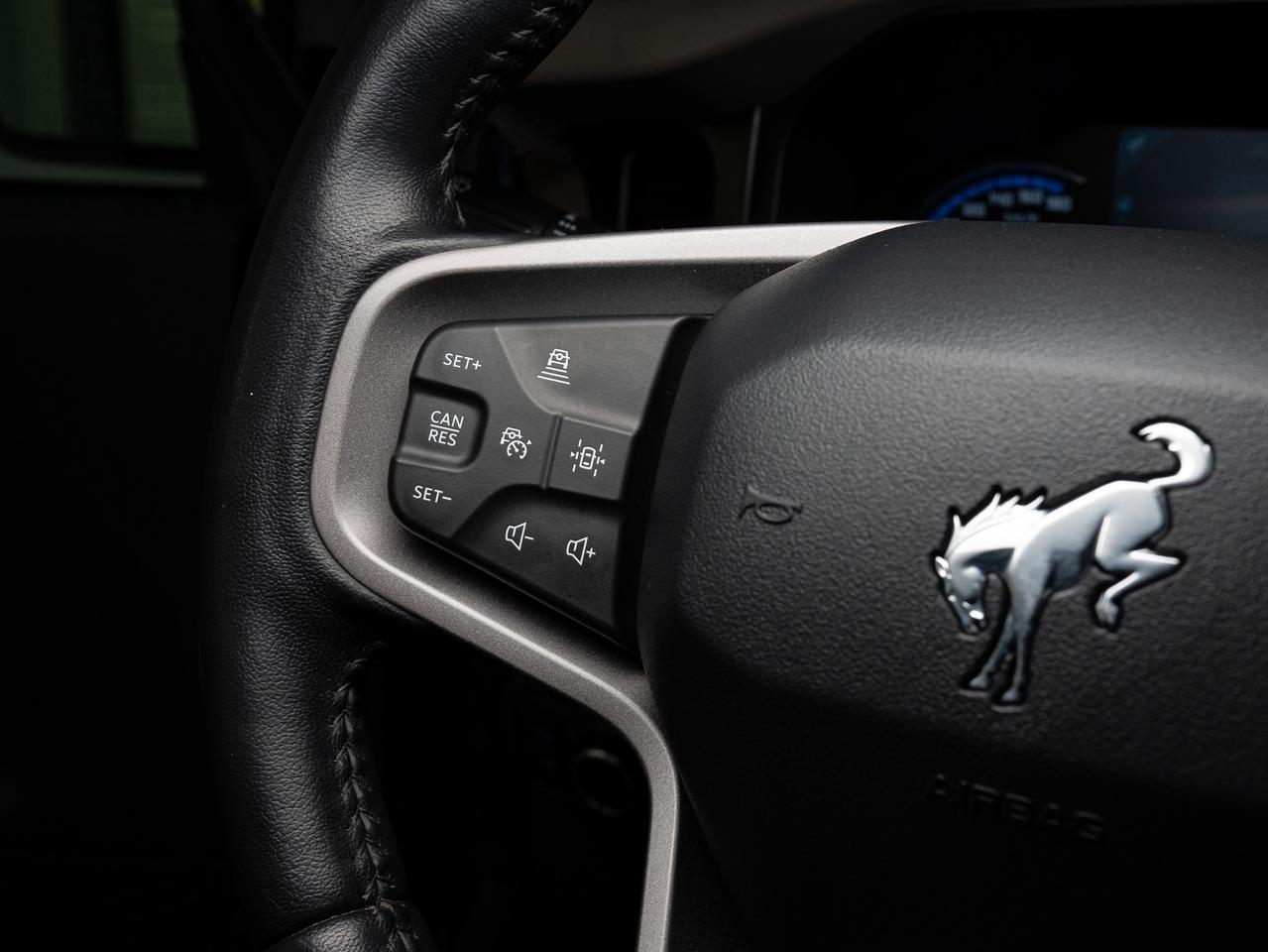 2021 Ford Bronco WILDTRAK | MATTE GREEN | HIGH & LUX PKG Photo