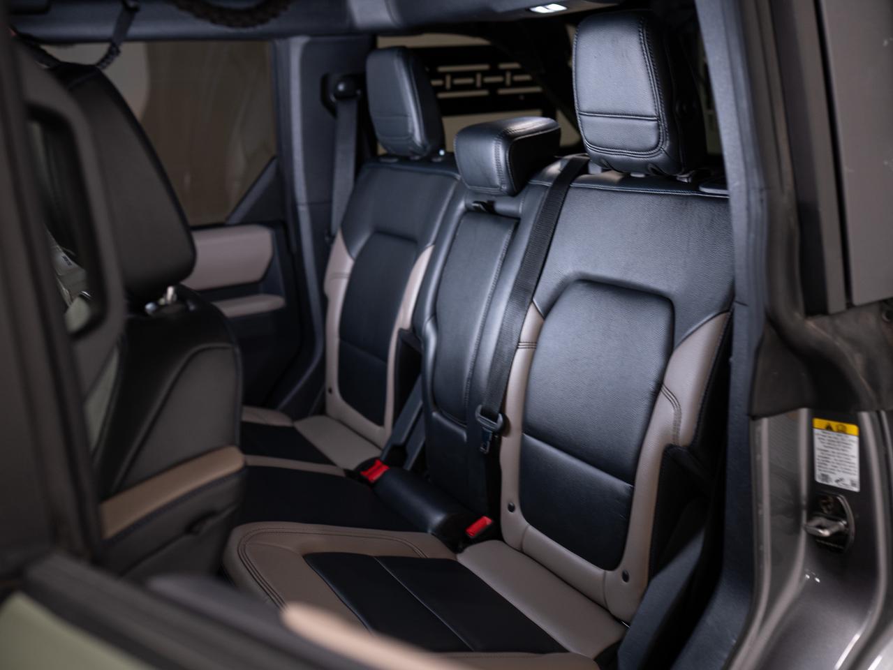 2021 Ford Bronco WILDTRAK | MATTE GREEN | HIGH & LUX PKG Photo