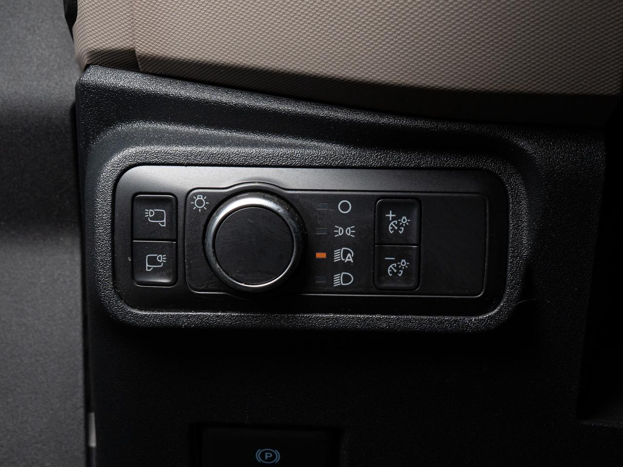 2021 Ford Bronco WILDTRAK | MATTE GREEN | HIGH & LUX PKG Photo