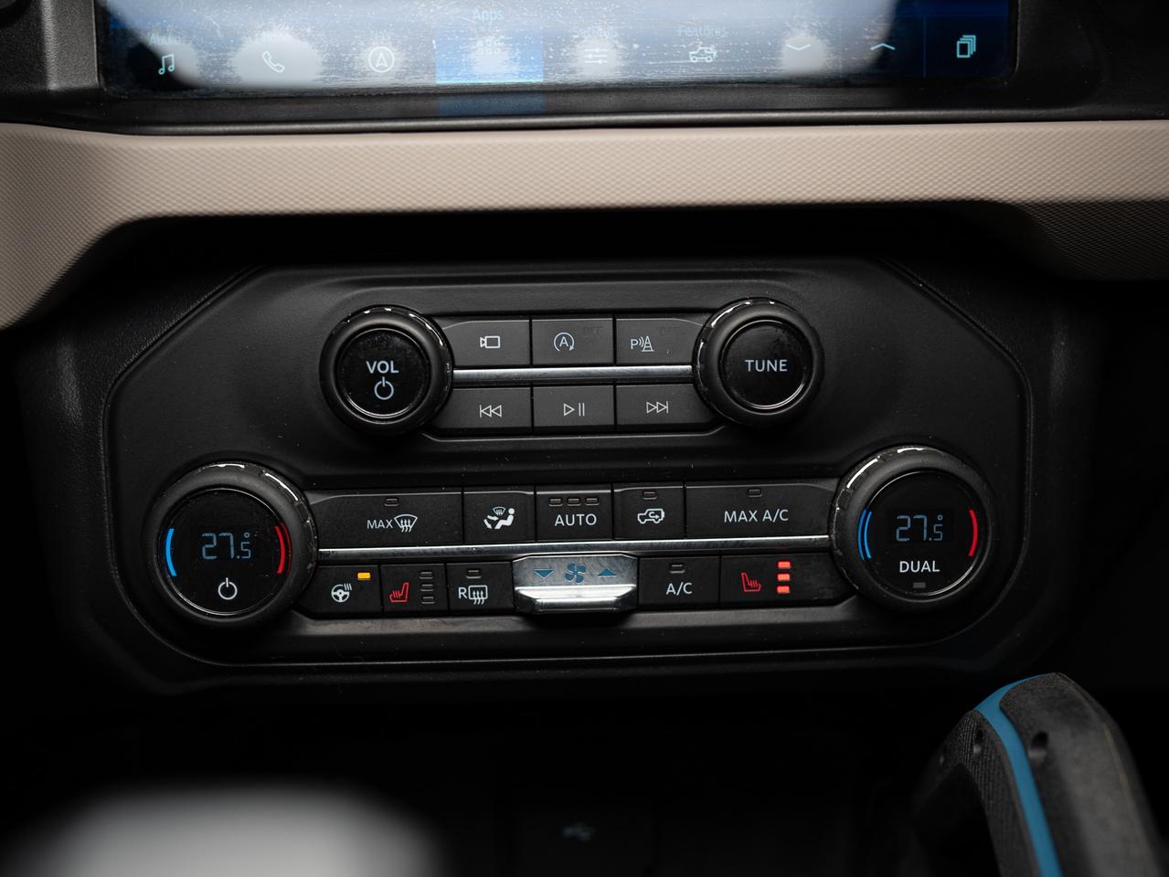 2021 Ford Bronco WILDTRAK | MATTE GREEN | HIGH & LUX PKG Photo