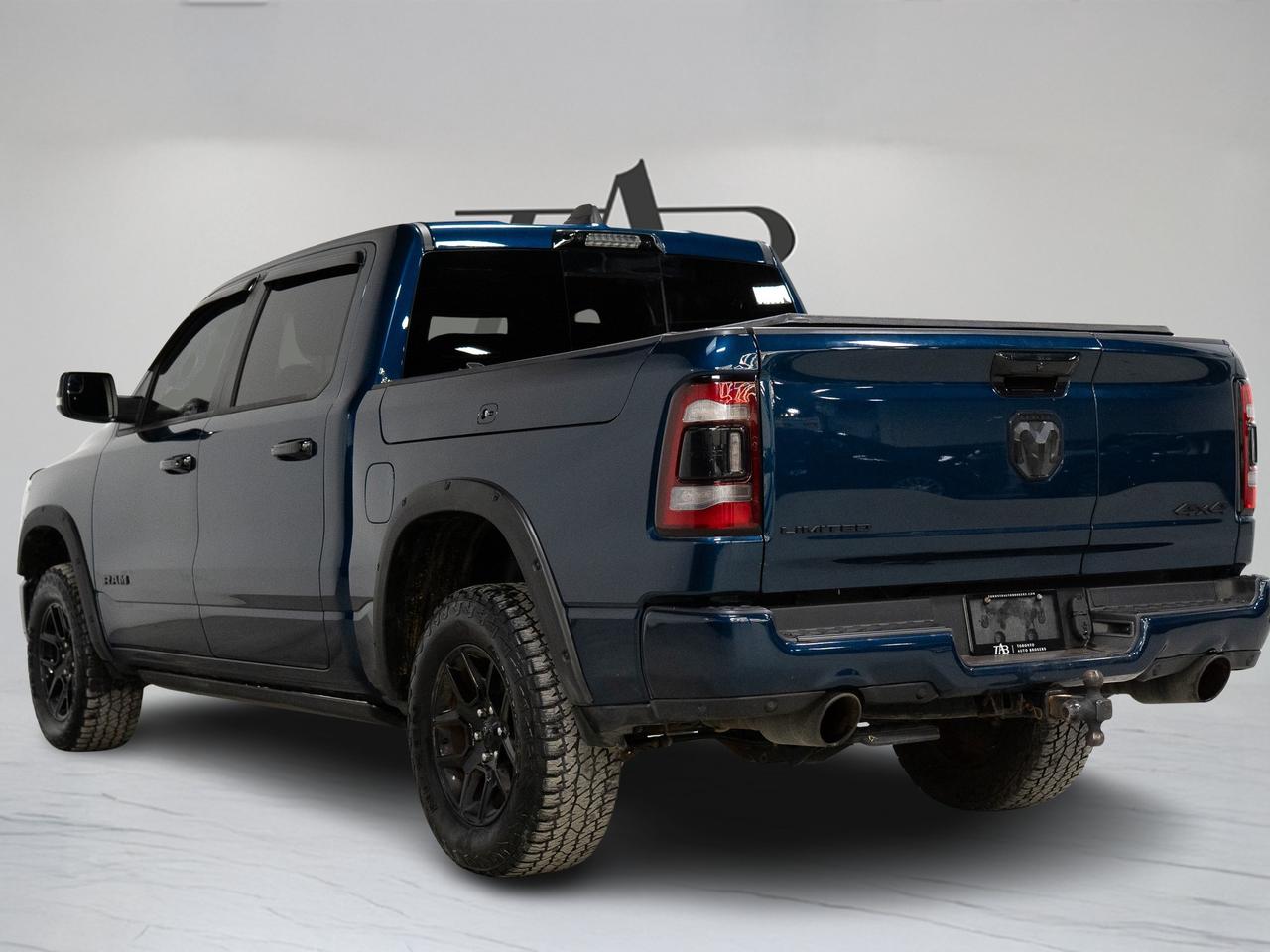 2023 RAM 1500 LIMITED | CREW CAB | NIGHT EDITION | TRAILER TOW Photo