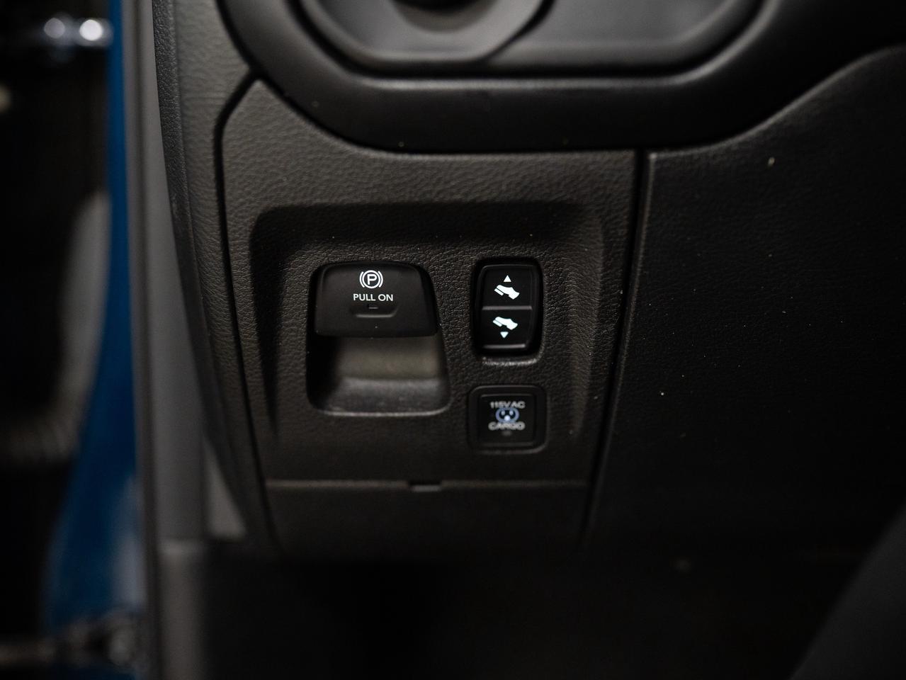 2023 RAM 1500 LIMITED | CREW CAB | NIGHT EDITION | TRAILER TOW Photo