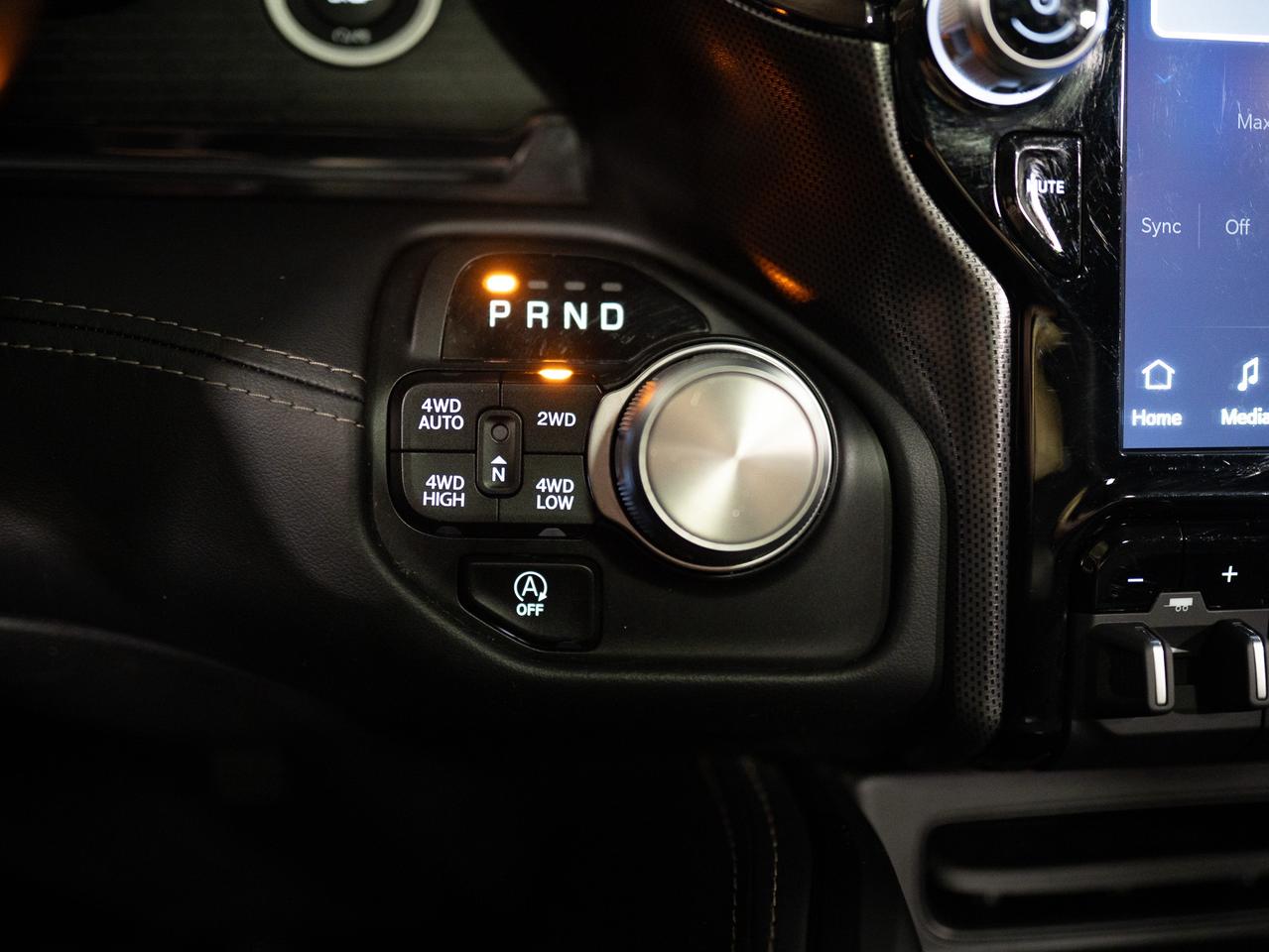 2023 RAM 1500 LIMITED | CREW CAB | NIGHT EDITION | TRAILER TOW Photo