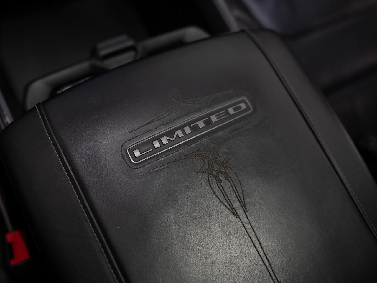 2023 RAM 1500 LIMITED | CREW CAB | NIGHT EDITION | TRAILER TOW Photo