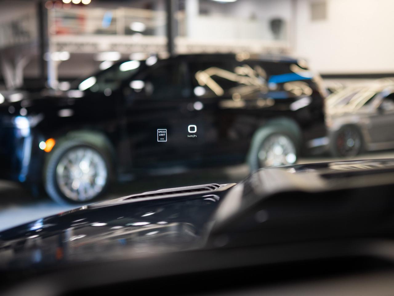 2023 RAM 1500 LIMITED | CREW CAB | NIGHT EDITION | TRAILER TOW Photo