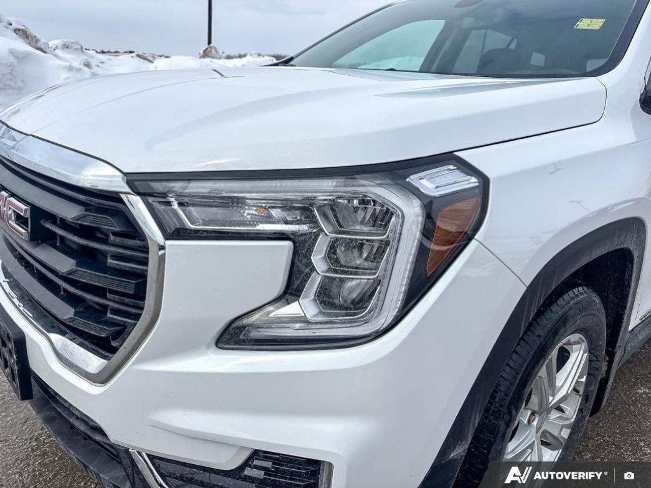 2024 GMC Terrain SLE Photo