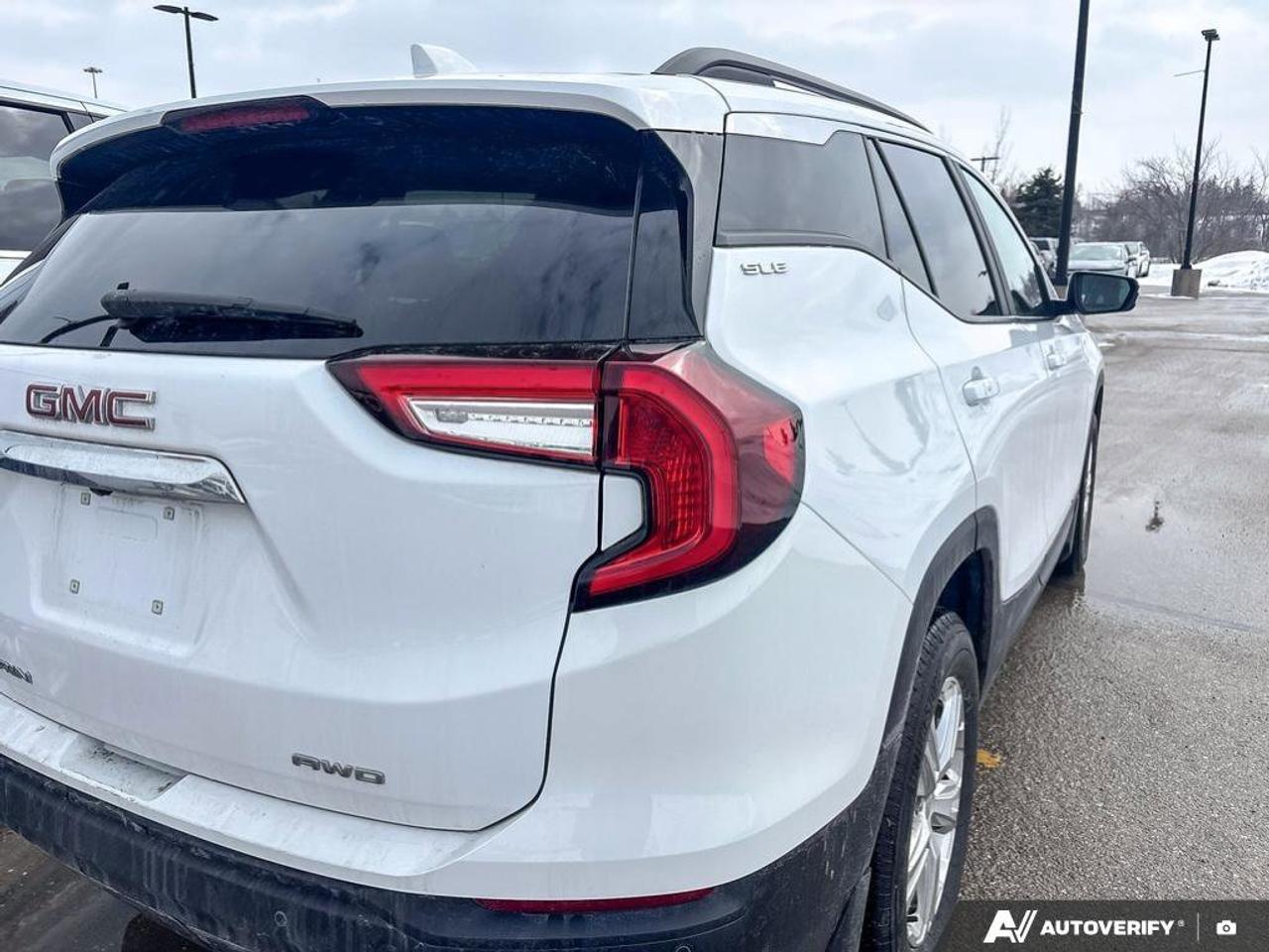 2024 GMC Terrain SLE Photo