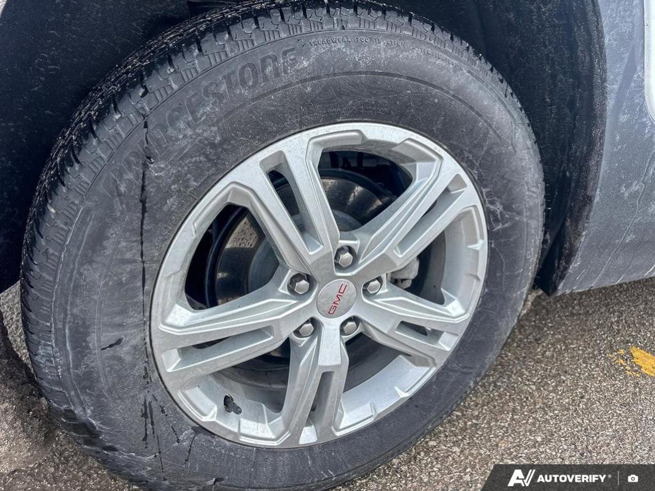 2024 GMC Terrain SLE Photo