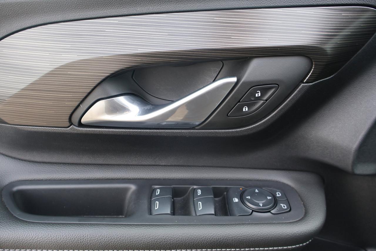 2024 GMC Terrain SLE Photo