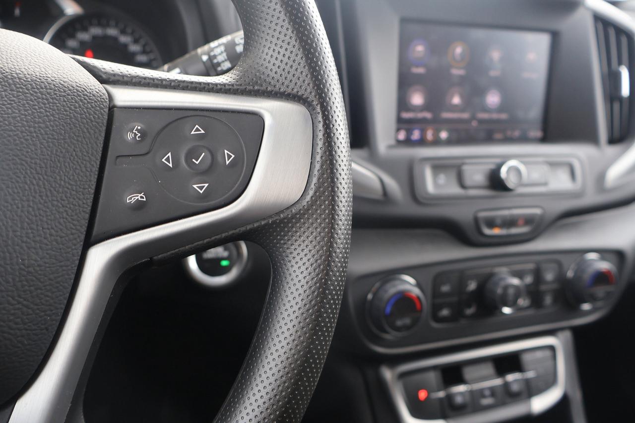 2024 GMC Terrain SLE Photo