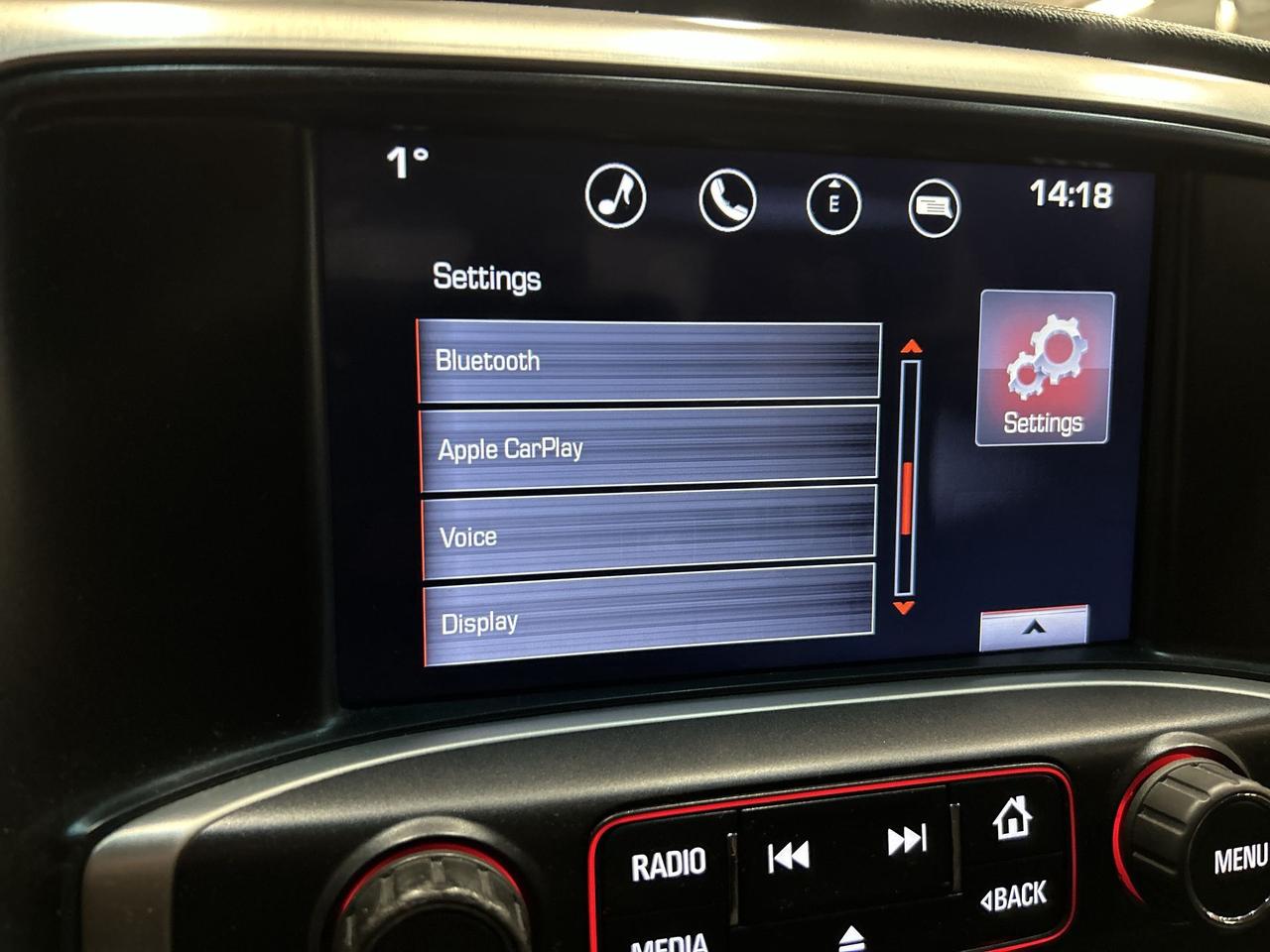 2016 GMC Sierra 1500  Photo2