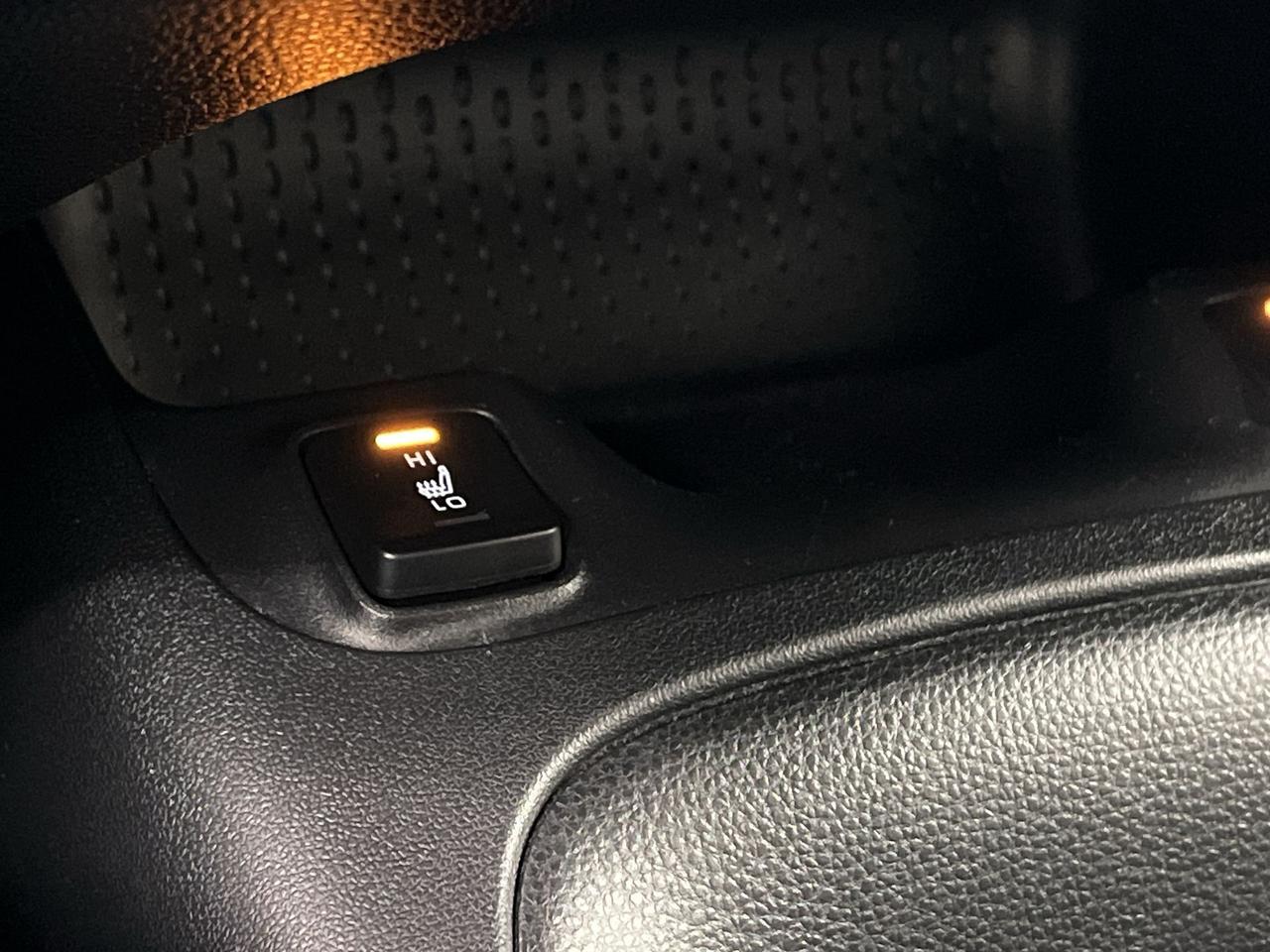 2025 Toyota Corolla Hybrid LE CONVENIENCE|ALL-WHEEL-DRIVE|HTD SEATS|REAR CAM Photo