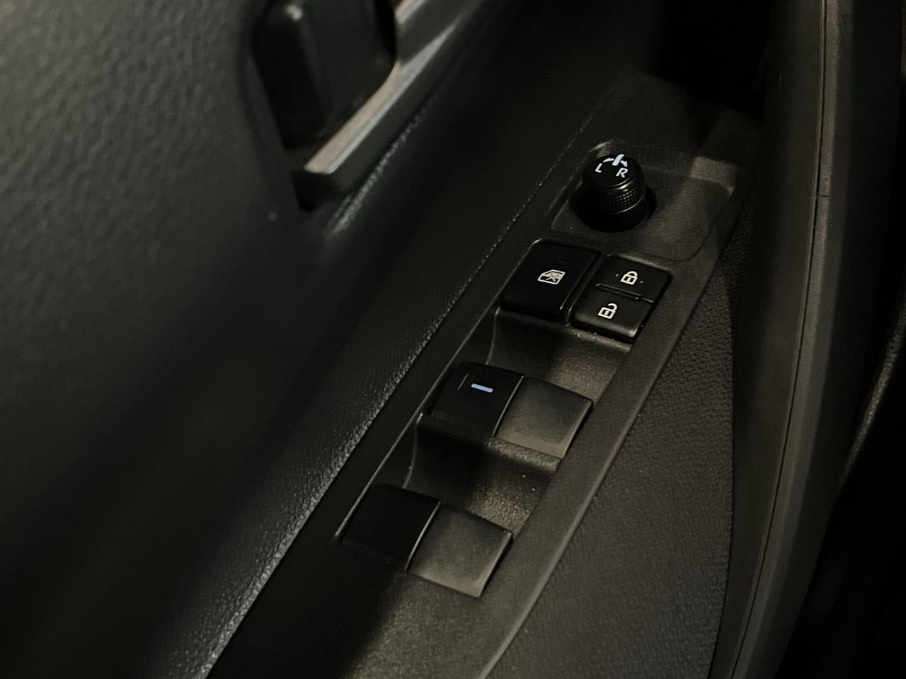 2025 Toyota Corolla Hybrid LE CONVENIENCE|ALL-WHEEL-DRIVE|HTD SEATS|REAR CAM Photo