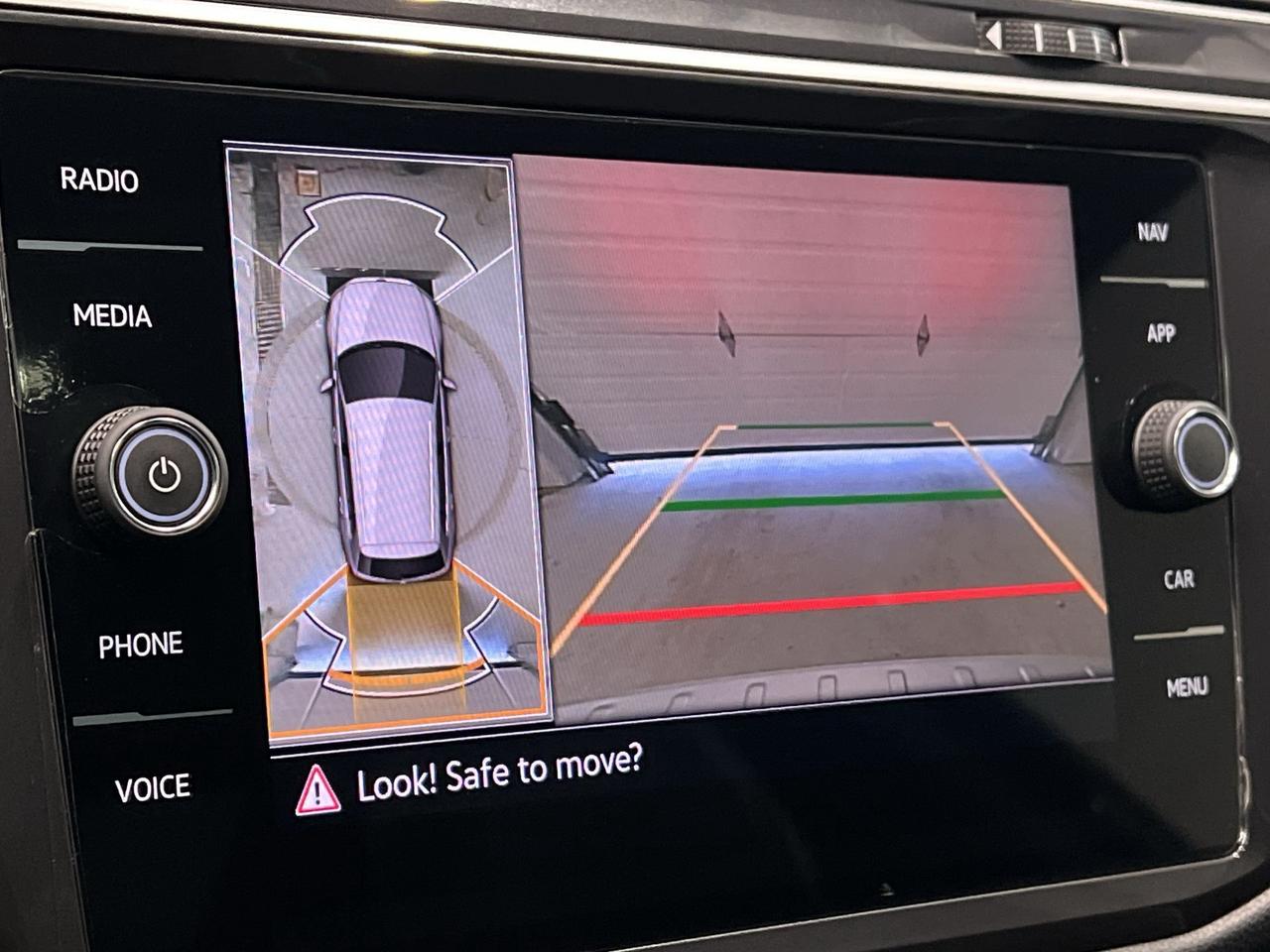 2024 Volkswagen Tiguan HIGHLINE RLINE AWD | COOLED LEATHER | PANO ROOF Photo