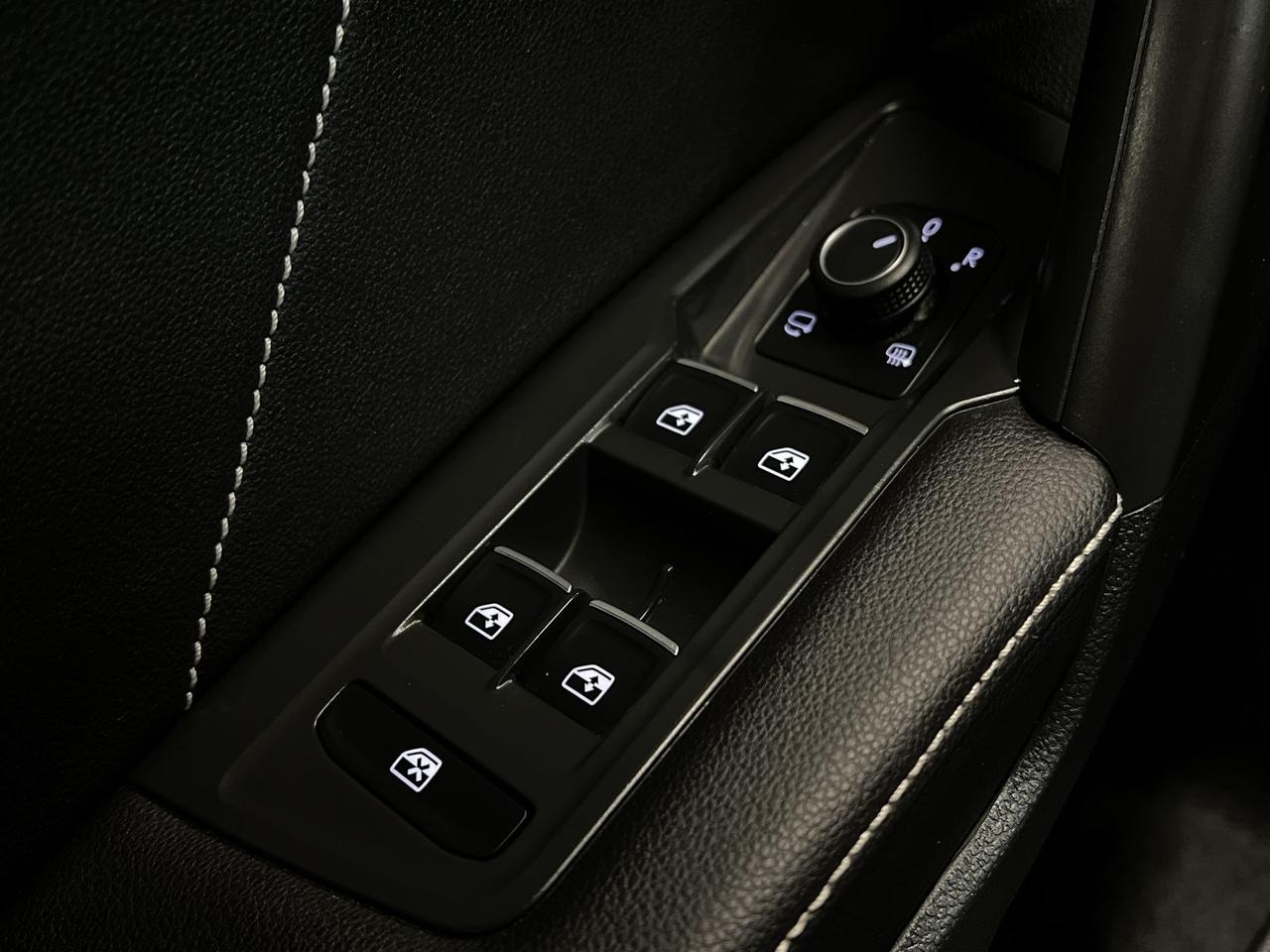 2024 Volkswagen Tiguan HIGHLINE RLINE AWD | COOLED LEATHER | PANO ROOF Photo
