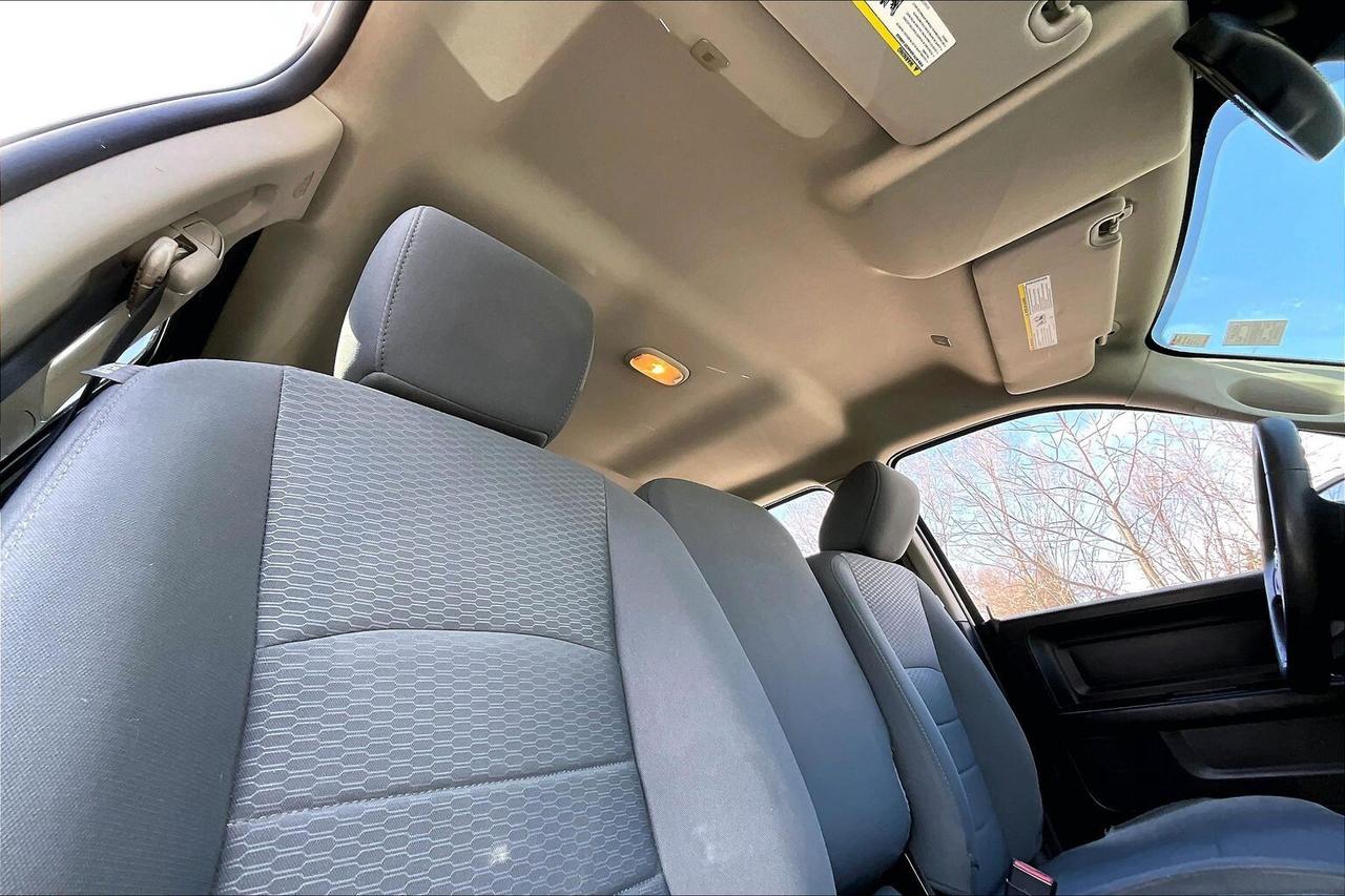 2018 RAM 1500 SXT Quad Cab V8 | AS IS | 4X4 Photo