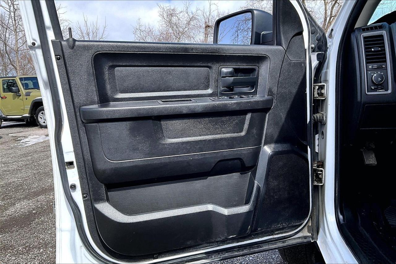 2018 RAM 1500 SXT Quad Cab V8 | AS IS | 4X4 Photo