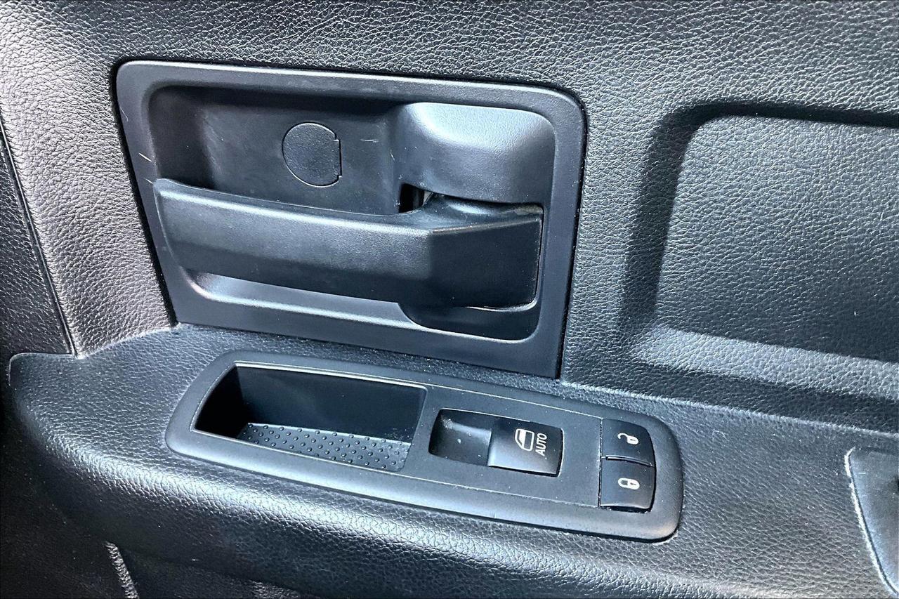 2018 RAM 1500 SXT Quad Cab V8 | AS IS | 4X4 Photo