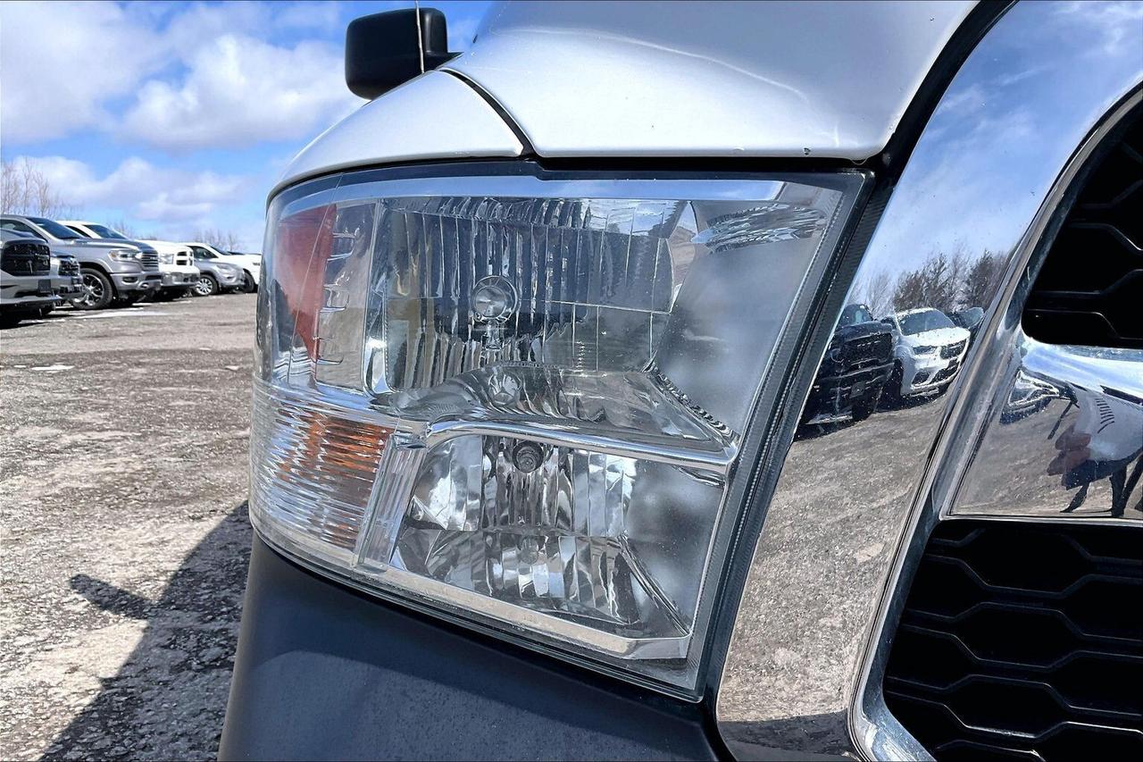 2018 RAM 1500 SXT Quad Cab V8 | AS IS | 4X4 Photo