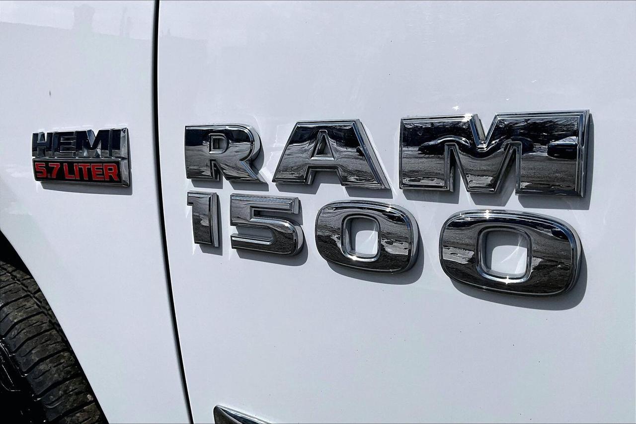 2018 RAM 1500 SXT Quad Cab V8 | AS IS | 4X4 Photo