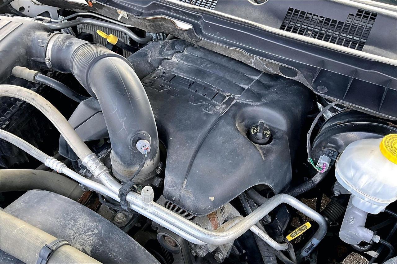 2018 RAM 1500 SXT Quad Cab V8 | AS IS | 4X4 Photo