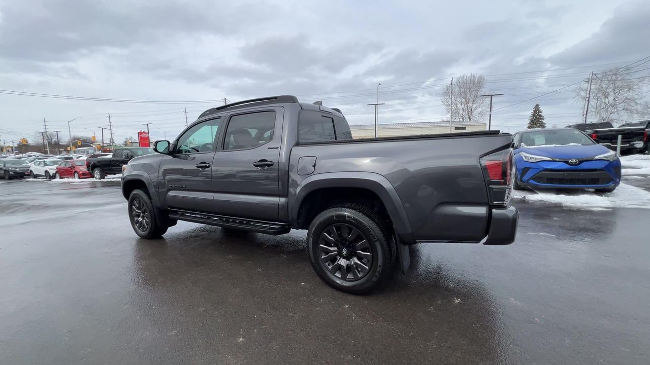 2023 Toyota Tacoma NIGHTSHADE 4X4 | DBL CAB | HTD LEATHER | SUNROOF Photo