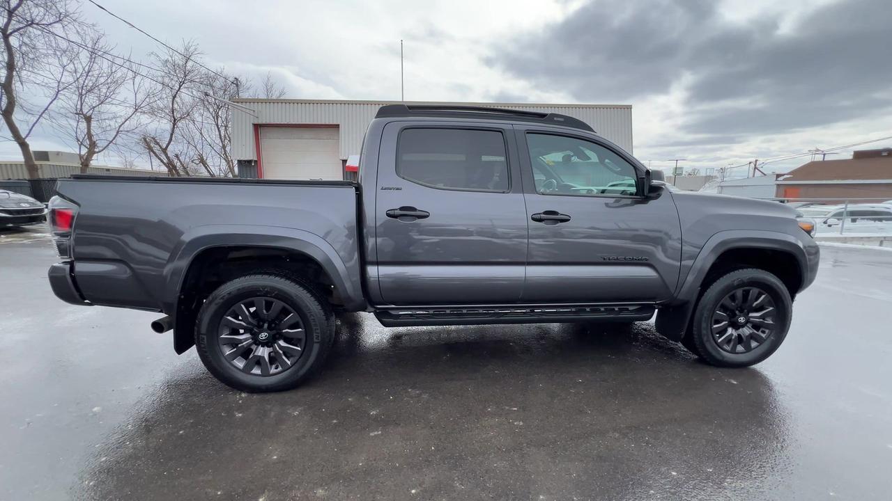 2023 Toyota Tacoma NIGHTSHADE 4X4 | DBL CAB | HTD LEATHER | SUNROOF Photo
