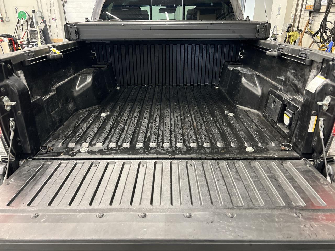 2023 Toyota Tacoma NIGHTSHADE 4X4 | DBL CAB | HTD LEATHER | SUNROOF Photo