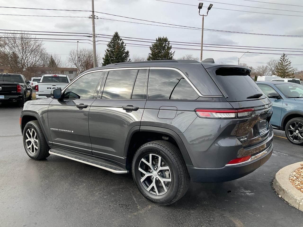 2025 Jeep Grand Cherokee  Photo