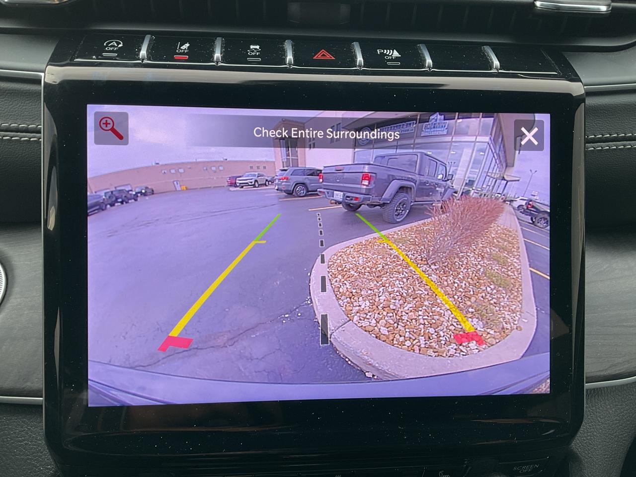 2025 Jeep Grand Cherokee  Photo