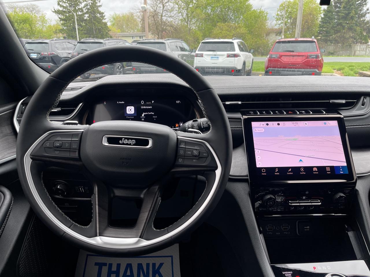 2025 Jeep Grand Cherokee NAV / LEATHER / HEATED SEATES / REMOTE START Photo