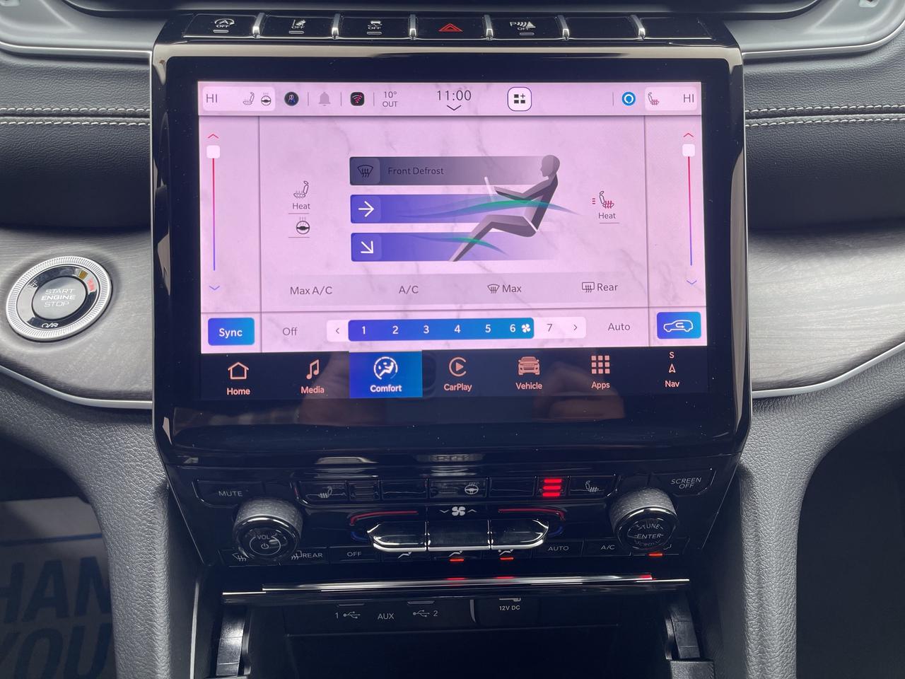 2025 Jeep Grand Cherokee NAV / LEATHER / HEATED SEATES / REMOTE START Photo