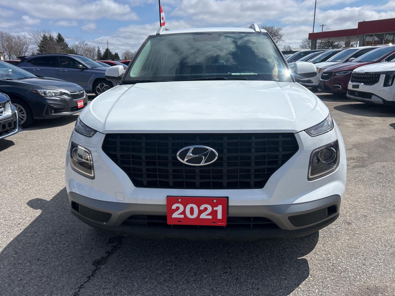 2021 Hyundai Venue TREND, CLEAN CARFAX, HEATED SEATS & STEERING WHEEL - Photo #9