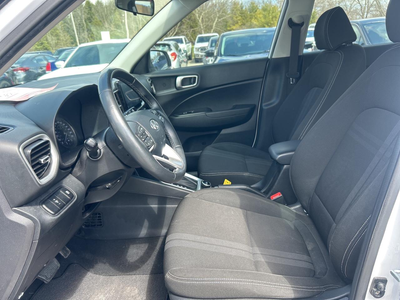 2021 Hyundai Venue TREND, CLEAN CARFAX, HEATED SEATS & STEERING WHEEL - Photo #14