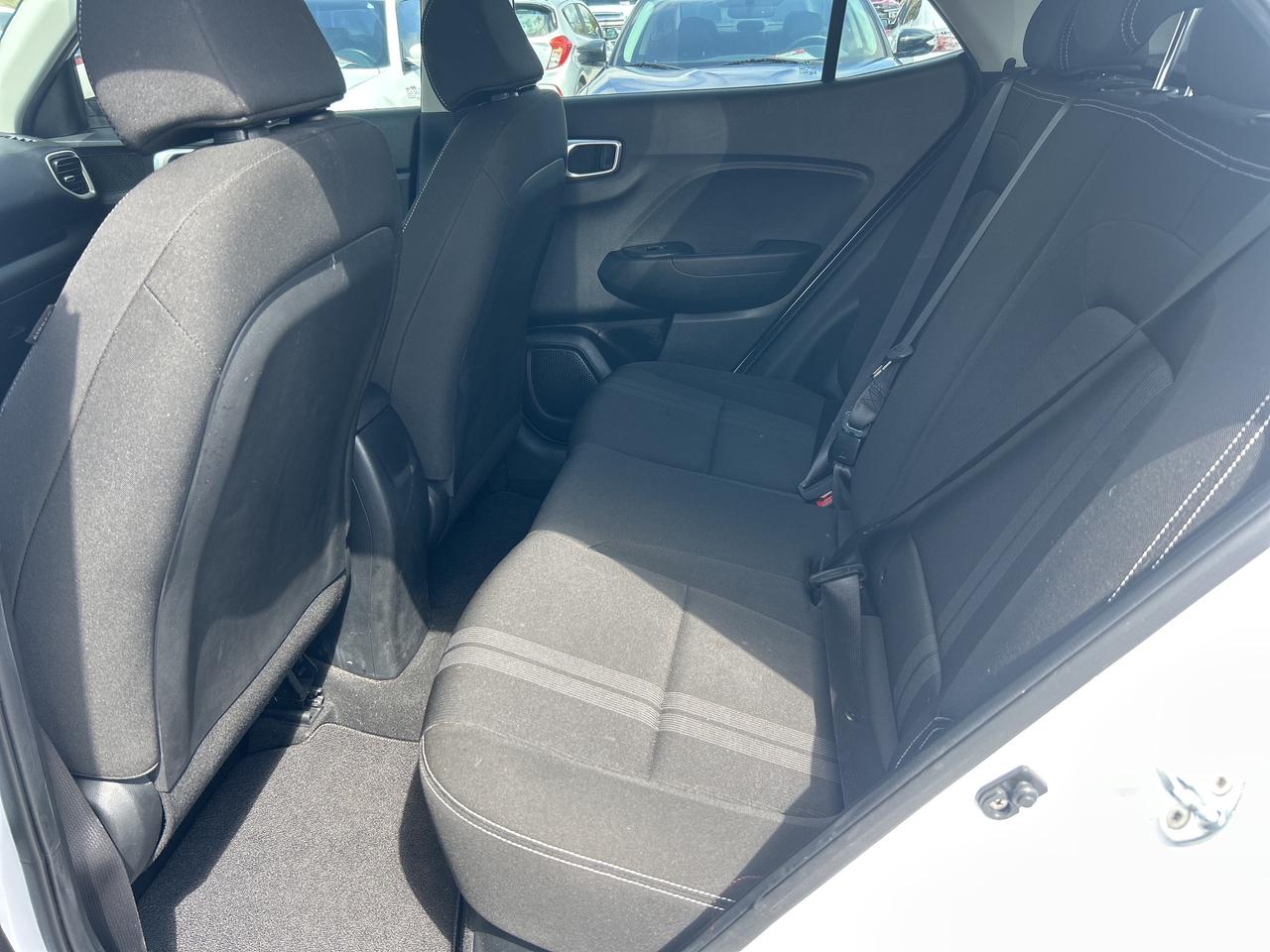 2021 Hyundai Venue TREND, CLEAN CARFAX, HEATED SEATS & STEERING WHEEL - Photo #20