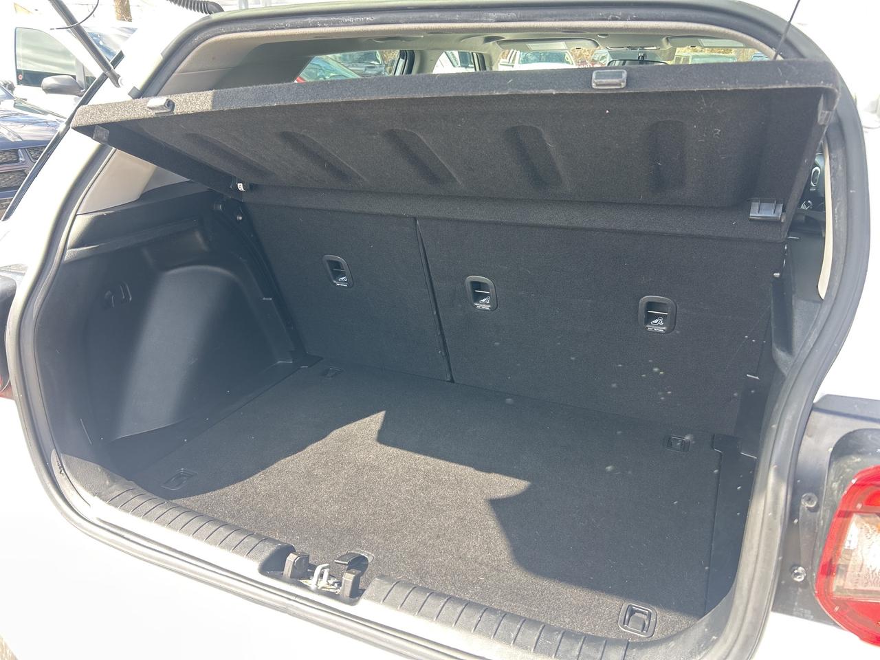 2021 Hyundai Venue TREND, CLEAN CARFAX, HEATED SEATS & STEERING WHEEL - Photo #21