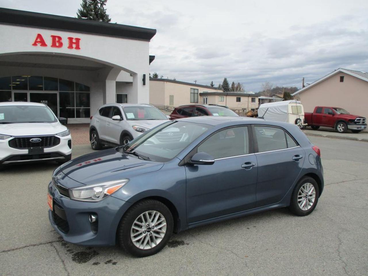 2018 Kia Rio5 EX Photo0