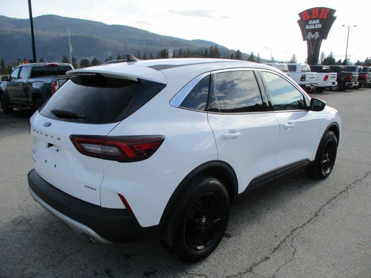 2024 Ford Escape Active AWD Photo