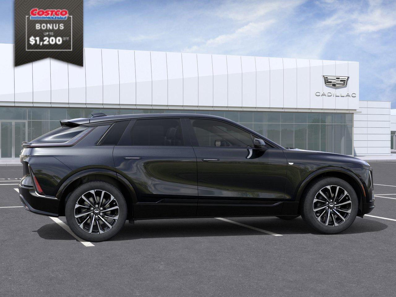 2026 Cadillac LYRIQ Premium Sport 4dr Premium Sport Photo4