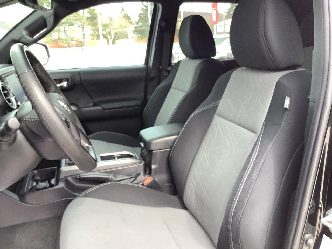 2022 Toyota Tacoma TRD Sport Photo