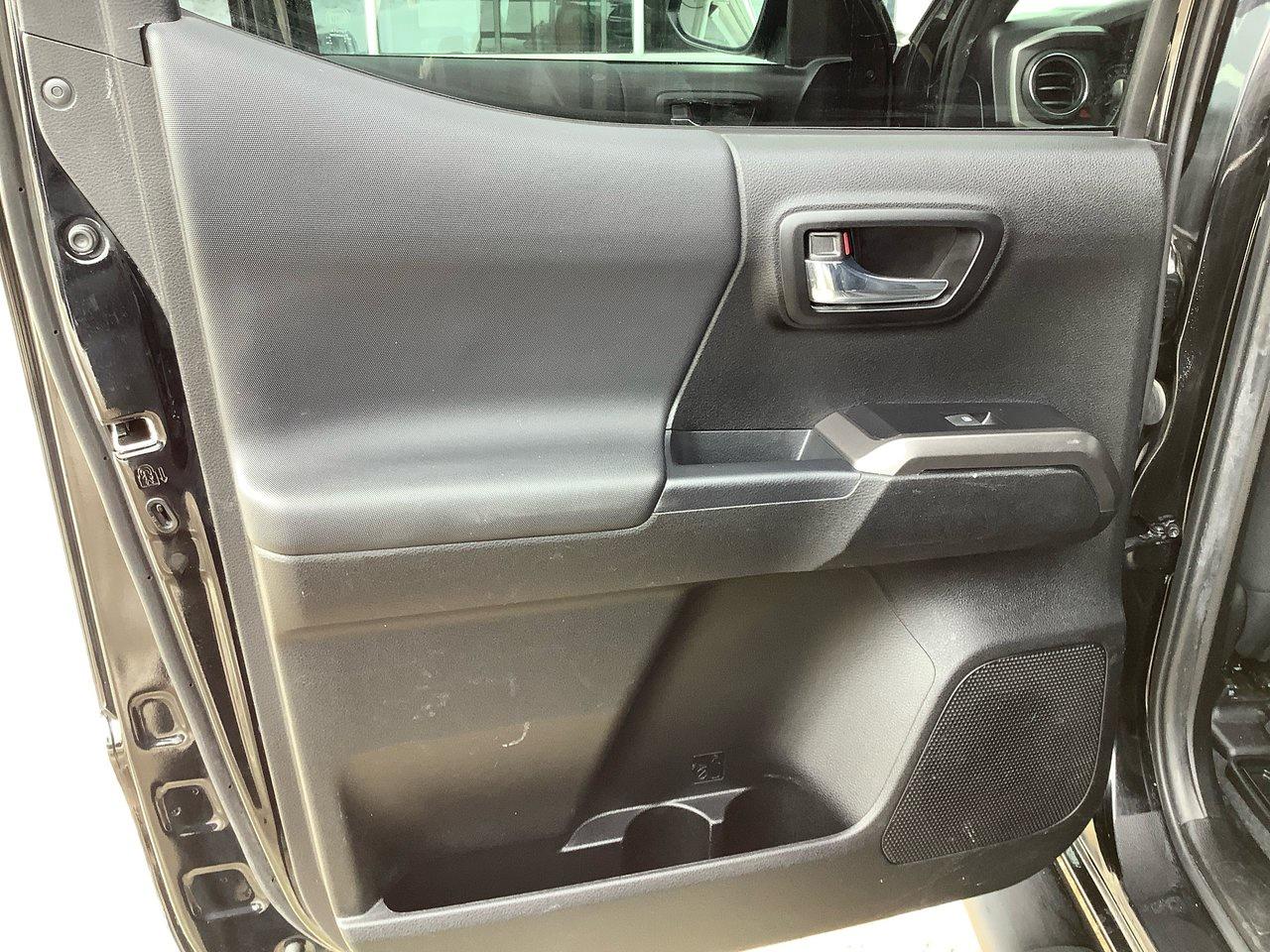 2022 Toyota Tacoma TRD Sport Photo