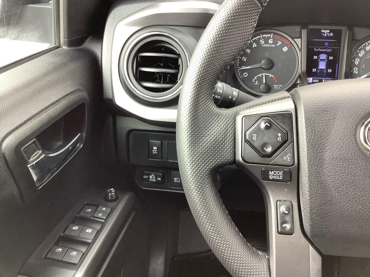 2022 Toyota Tacoma TRD Sport Photo