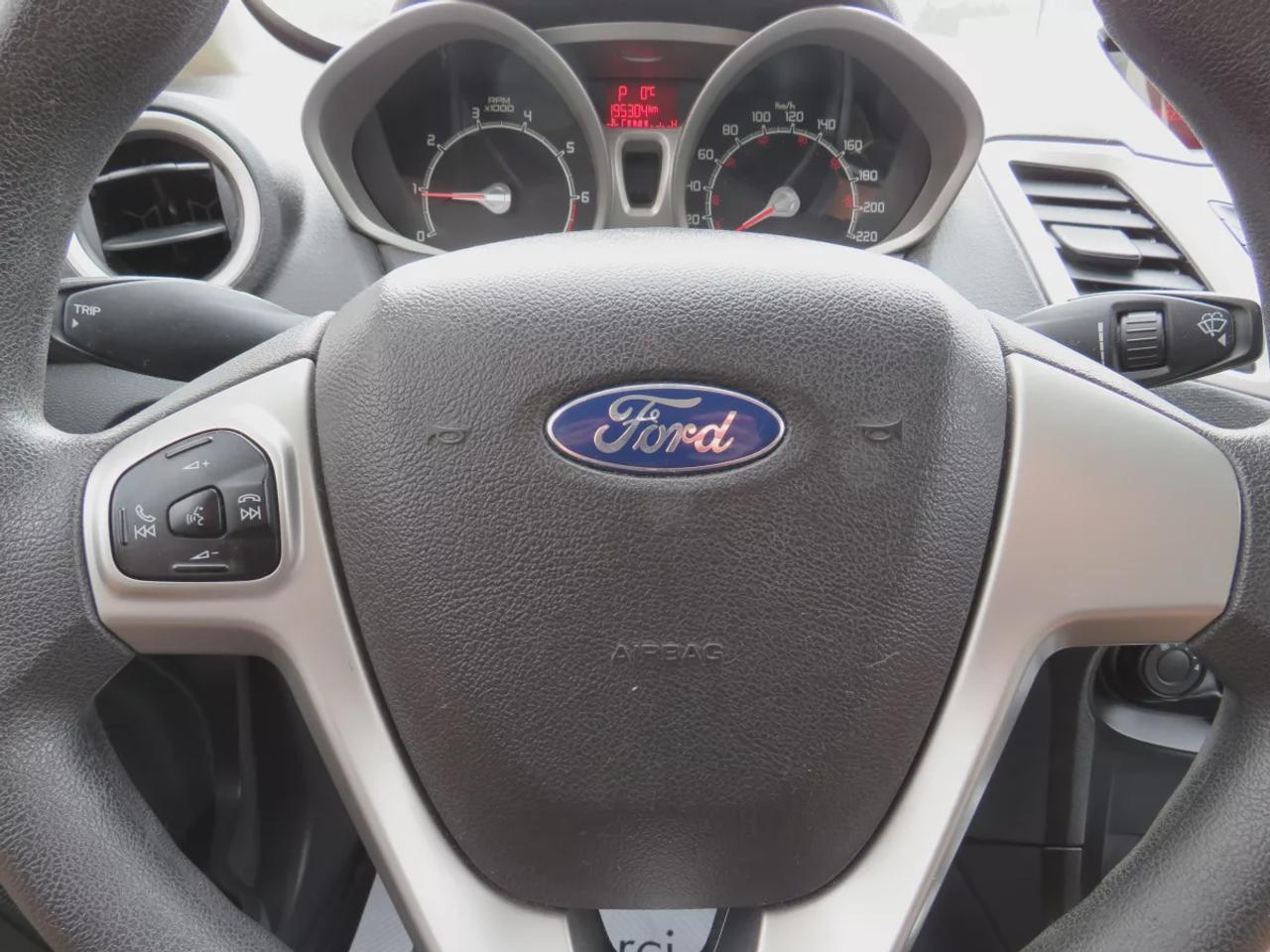 2013 Ford Fiesta SE | Safety Certified | Automatic | AC | Power Locks | Power Windows | Bluetooth | CD Player | Photo