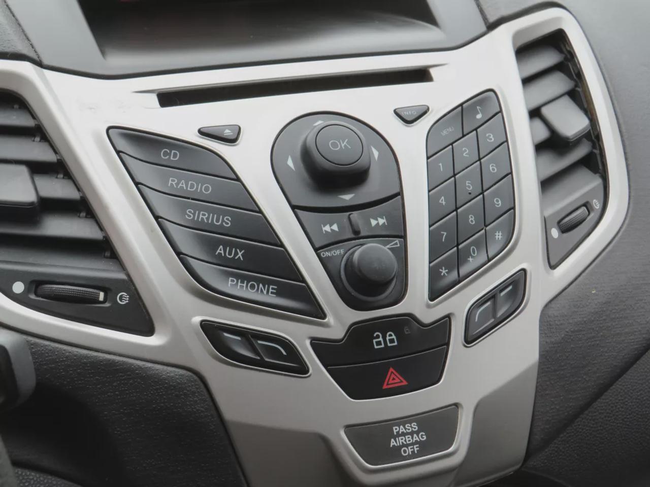 2013 Ford Fiesta SE | Safety Certified | Automatic | AC | Power Locks | Power Windows | Bluetooth | CD Player | Photo