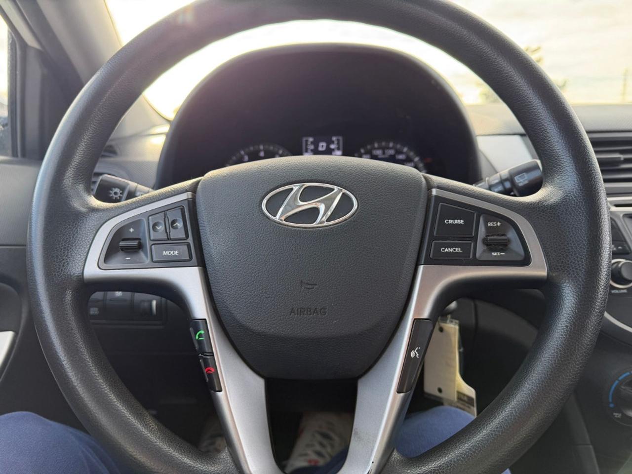 2017 Hyundai Accent 4dr Sedan Automatic GL Photo