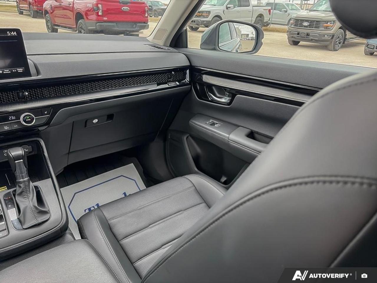13765021