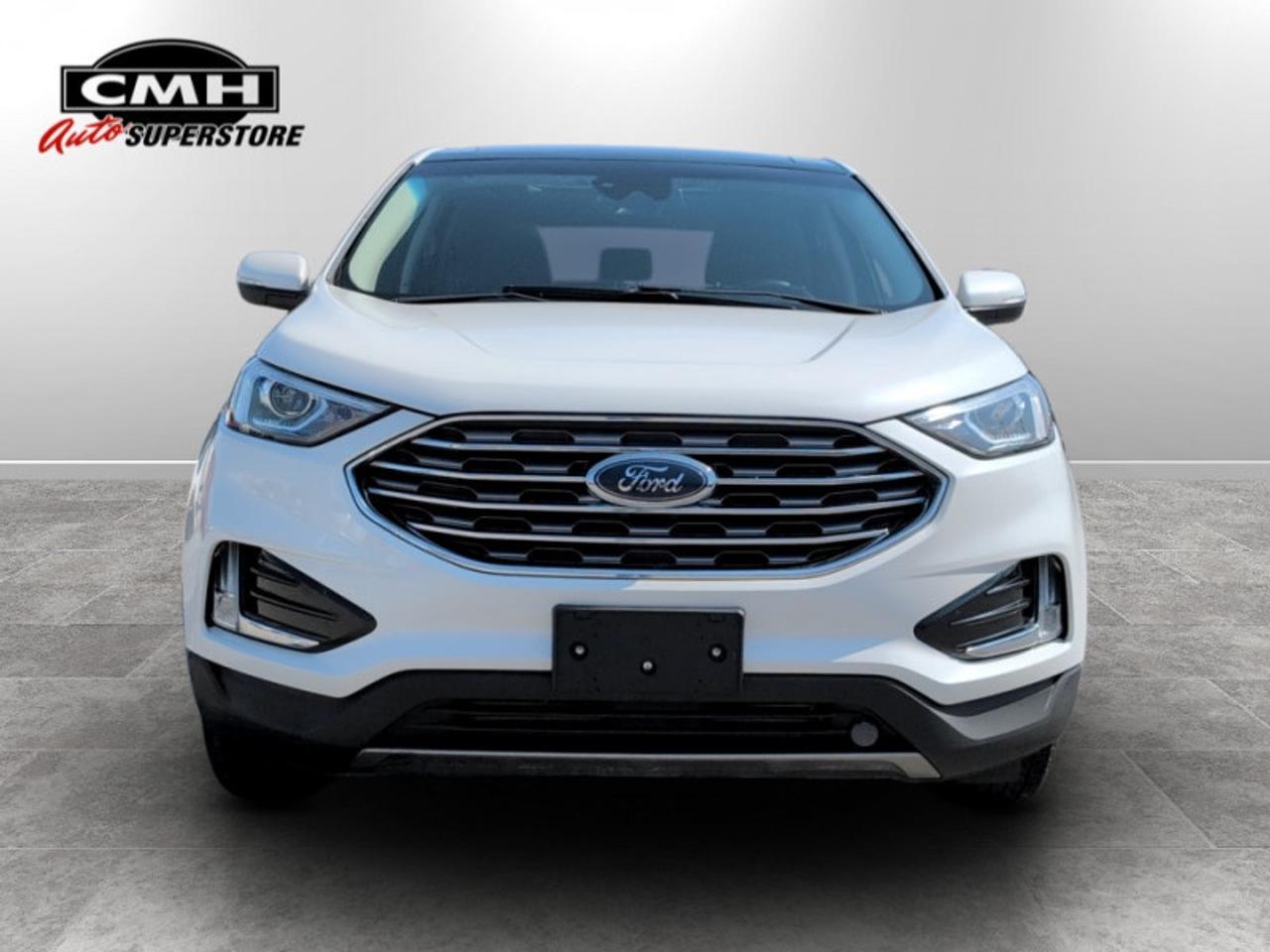 2021 Ford Edge Titanium  **LEATHER - PANO ROOF** Photo