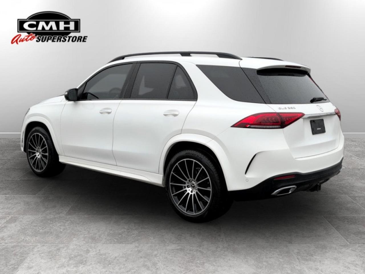 2021 Mercedes-Benz GLE 350 4MATIC®  **VERY CLEAN** Photo